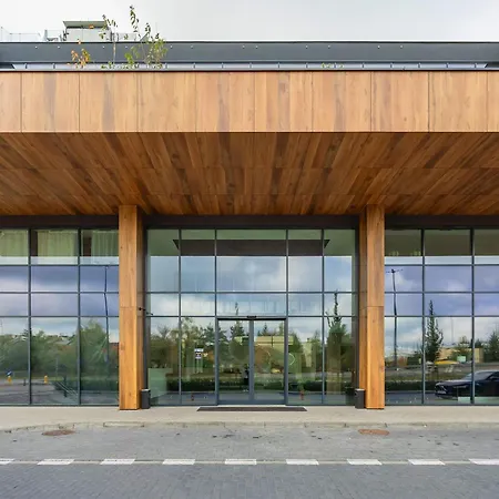 Ursynow With Desk & Balcony By Renters Apartment Warsaw