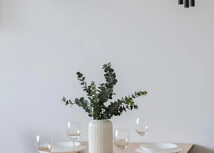 Apartment Ursynow With Desk & Balcony By Renters Warsaw