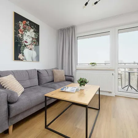Ursynow With Desk & Balcony By Renters *