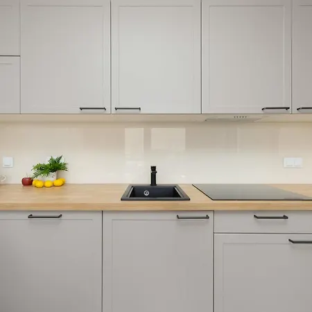 Ursynow With Desk & Balcony By Renters *