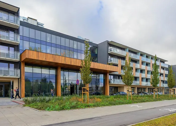 Ursynow With Desk & Balcony By Renters