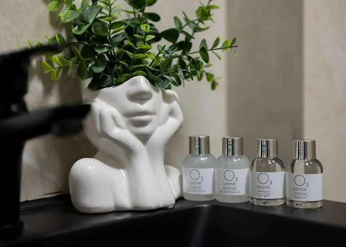 Ursynow With Desk & Balcony By Renters Varšava